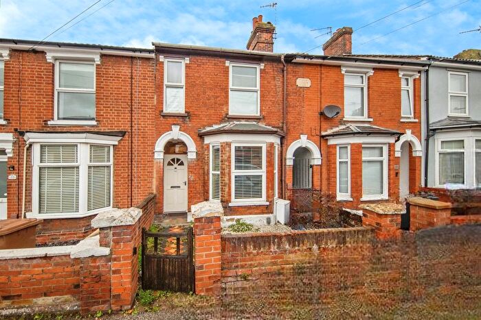 2 Bedroom Terraced House For Sale In Blenheim Road, Ipswich, IP1