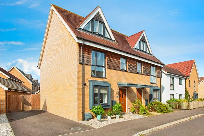 3 Bedroom Semi-Detached House For Sale In Whittle Way, Upper Cambourne, Cambridge, CB23