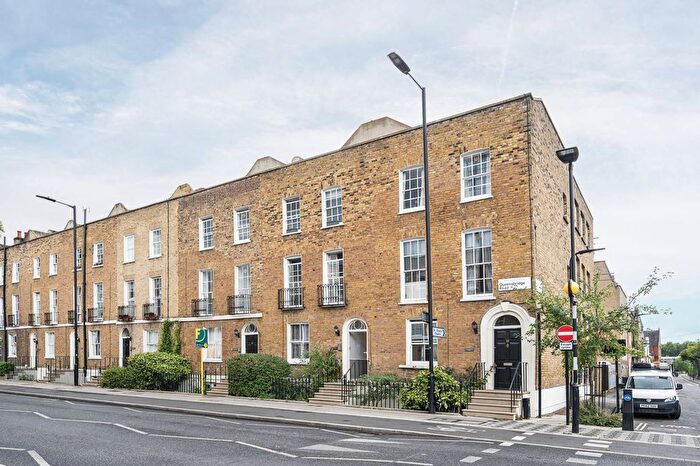1 Bedroom Flat To Rent In Queensbridge Road, Haggerston, London, E2
