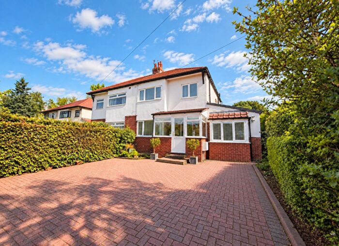 4 Bedroom Semi-Detached House For Sale In Irby Road, Pensby, Wirral, CH61