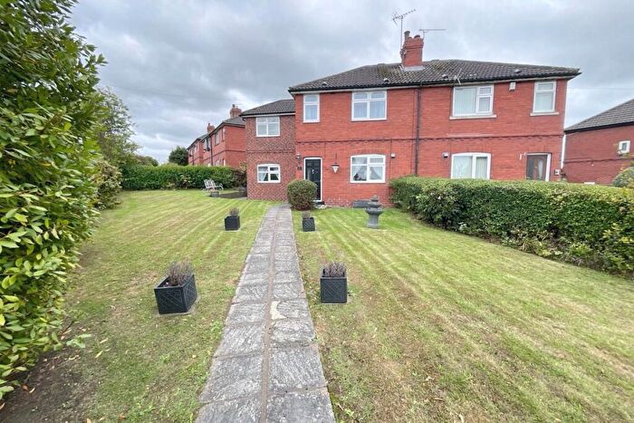 3 Bedroom Semi-Detached House For Sale In Westfield Avenue, Aughton, Sheffield, Rotherham, S26