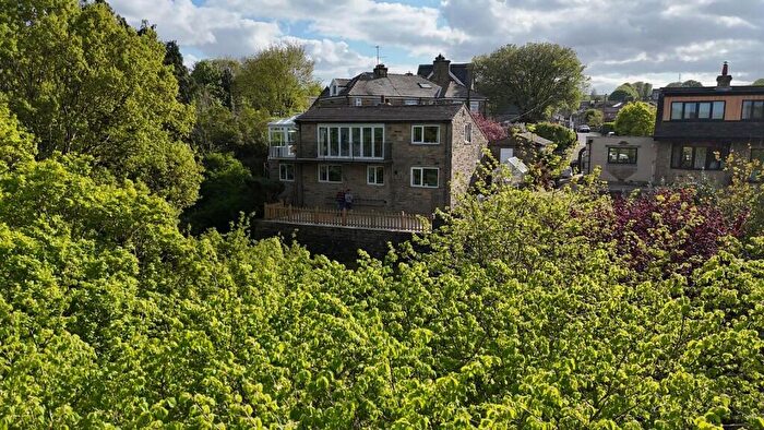 4 Bedroom Detached House For Sale In Tweedy Street, BD15