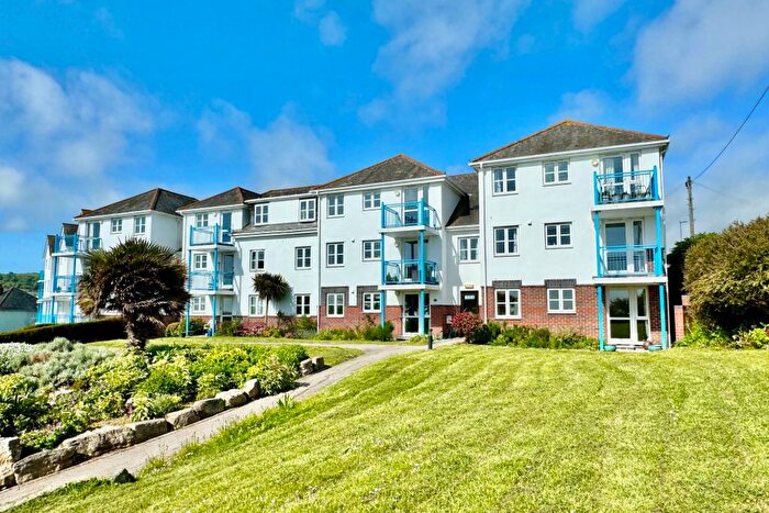 2 Bedroom Flat For Sale In De Moulham Road, Swanage, BH19