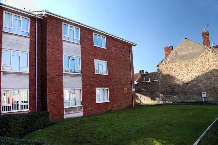 2 Bedroom Flat To Rent In Chelmsford Street, Lincoln, LN5