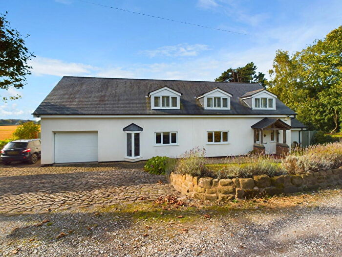 4 Bedroom Detached House For Sale In The Cottage, Canal Bank, Mairscough Lane, Downholland, L39