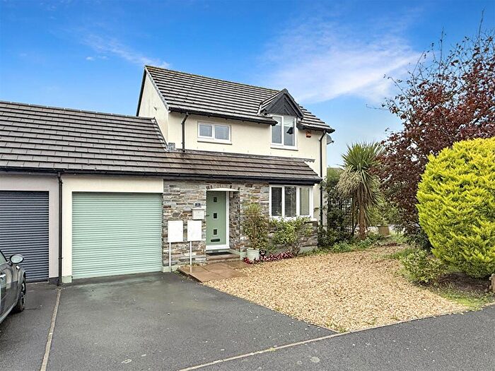 3 Bedroom House For Sale In Short Close, Bideford, EX39