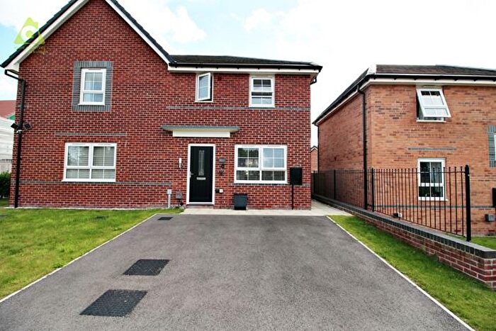 3 Bedroom Semi-Detached House For Sale In Forgemaster Close, Ince, WN2