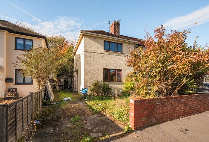 2 Bedroom End Terrace House For Sale In Jackson Road, Oxford, Oxfordshire, OX2