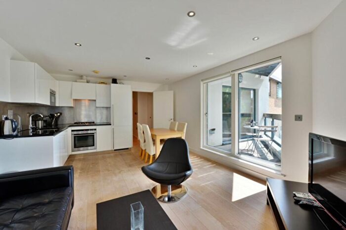 2 Bedroom Flat To Rent In Abbey Road, St Johns Wood, NW8