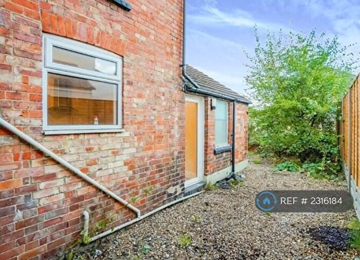 3 Bedroom Terraced House To Rent In Water Eaton Road, Bletchley, Milton Keynes, MK2