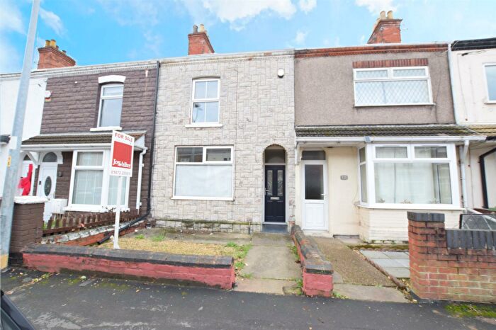 3 Bedroom Terraced House For Sale In Granville Street, Grimsby, DN32