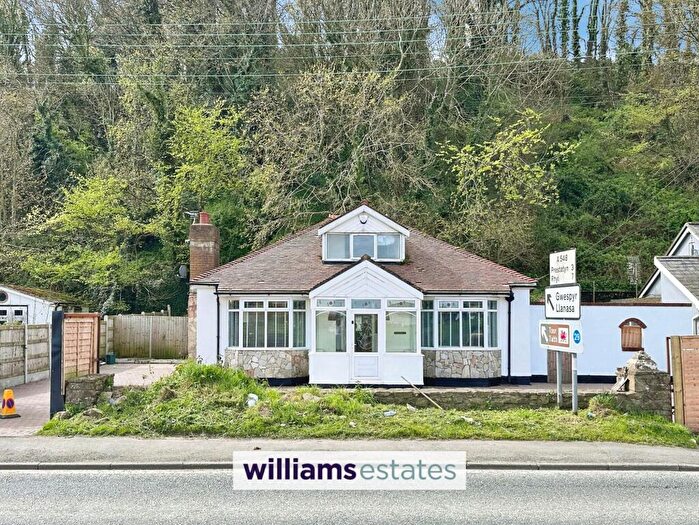 2 Bedroom Detached Bungalow For Sale In Coast Road, Gwespyr, CH8