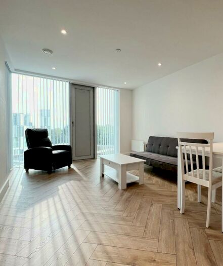 1 Bedroom Apartment For Sale In Elizabeth Tower, Chester Road, Manchester, M15