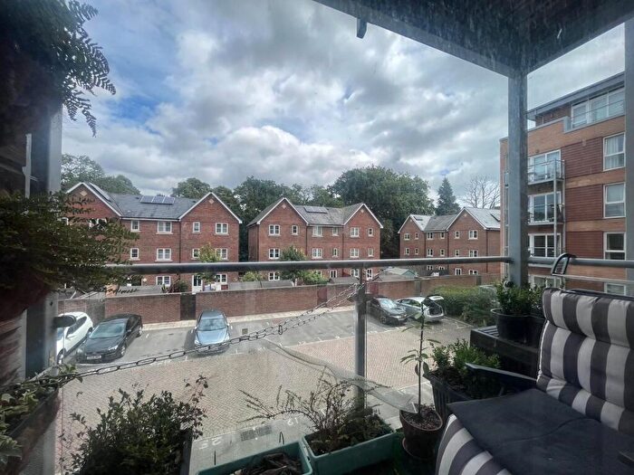 Studio To Rent In Suttones Place, Southampton, SO15