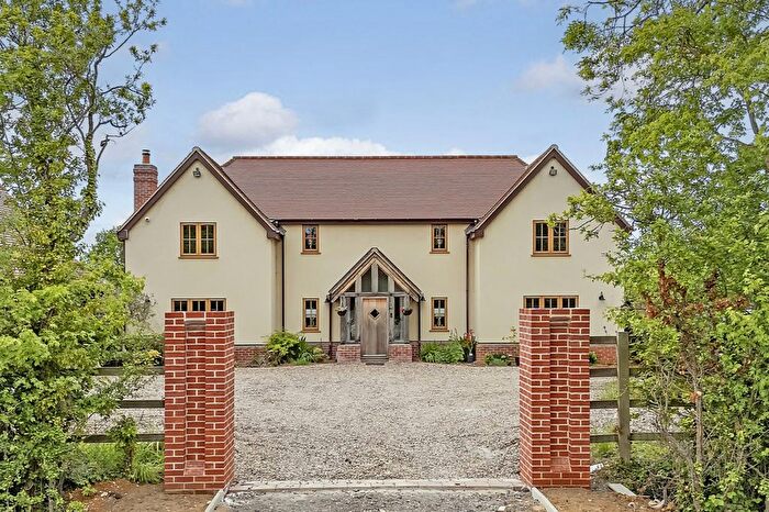 4 Bedroom Detached House For Sale In Bishops Green, Barnston, CM6