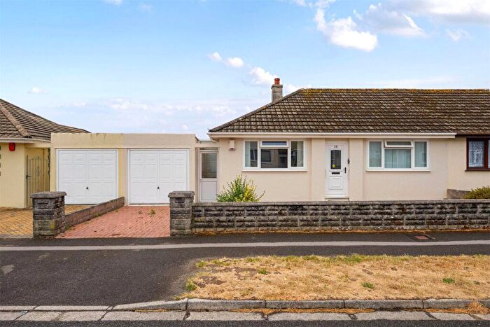 2 Bedroom Bungalow For Sale In Roeselare Avenue, Torpoint, Cornwall, PL11
