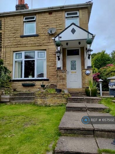 3 Bedroom Semi-Detached House To Rent In Haworth Avenue, Rawtenstall, BB4