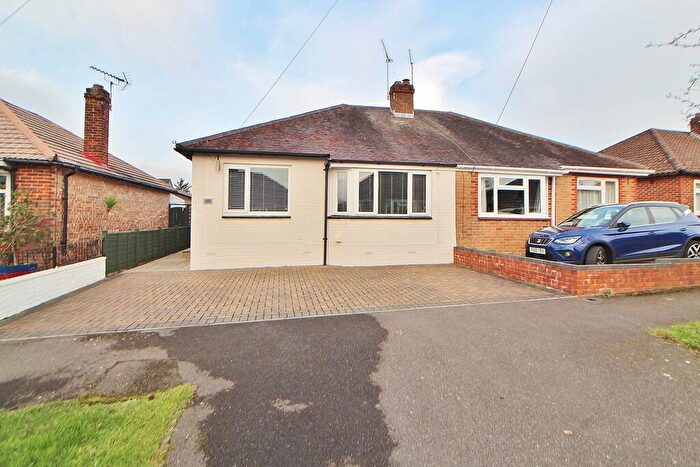 2 Bedroom Semi-Detached Bungalow For Sale In Linda Grove, Waterlooville, PO8