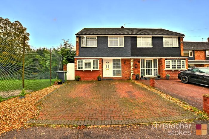 3 Bedroom Semi-Detached House To Rent In Oxford Close, Cheshunt, Waltham Cross, Hertfordshire, EN8