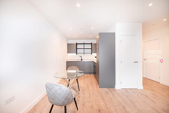 1 Bedroom Flat To Rent In Union Court, Fauna Walk, WD24