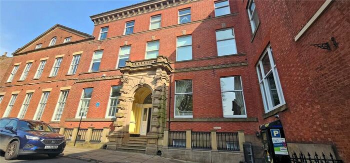 2 Bedroom Flat For Sale In Winckley Square, Preston, Lancashire, PR1