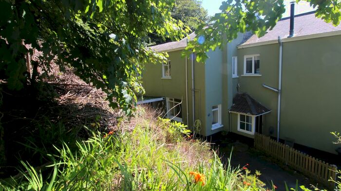 3 Bedroom Terraced House To Rent In Spraecombe, Braunton, EX33
