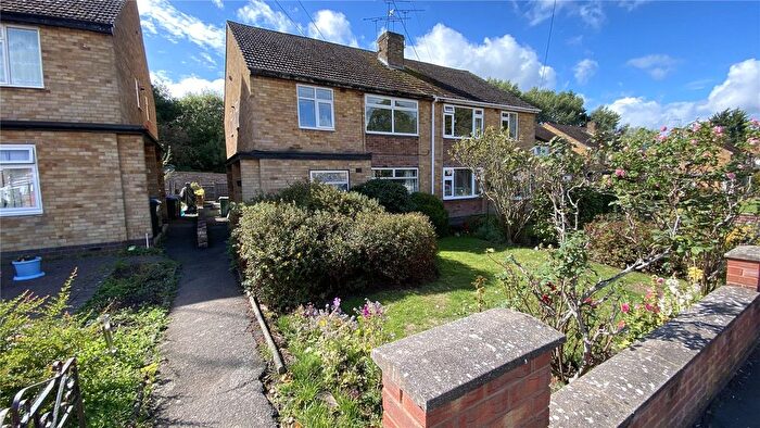 2 Bedroom Maisonette For Sale In Sedgemoor Road, Stonehouse Estate, Coventry, West Midlands, CV3