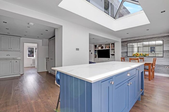 4 Bedroom House For Sale In Westmoreland Terrace, Penge, London, SE20