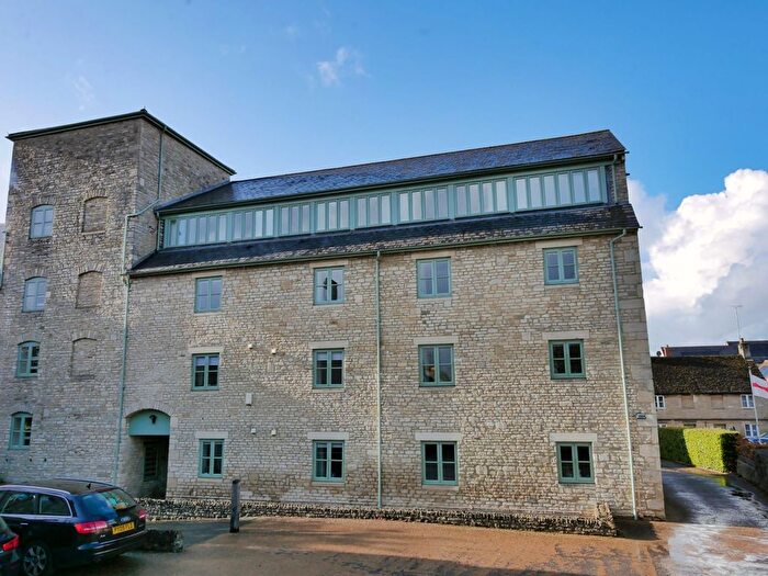 2 Bedroom Flat To Rent In Lewis Lane, Cotswold Mill Lewis Lane, GL7