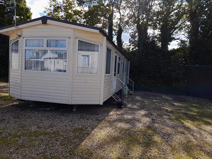 2 Bedroom Mobile/park Home For Sale In Lauriston, St. Cyrus, Montrose, DD10
