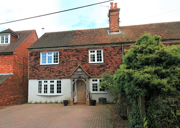 4 Bedroom Semi-Detached House For Sale In School House Lane, Horsmonden, Kent, TN12