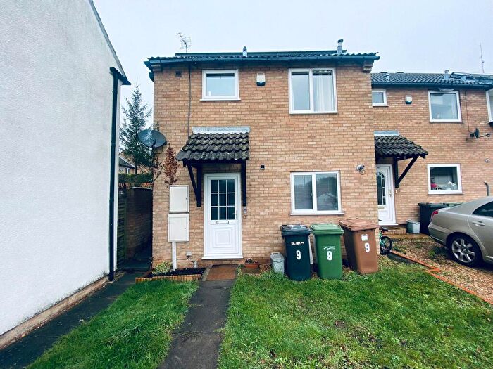 3 Bedroom House To Rent In Stokesay Court, Peterborough, PE3