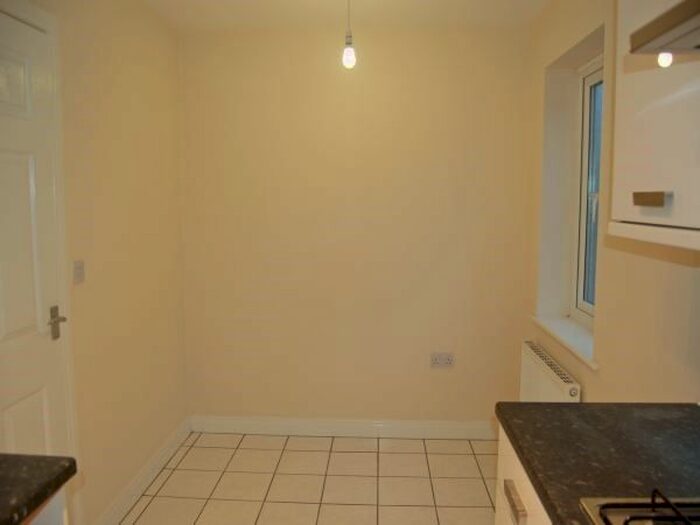 3 Bedroom Town House To Rent In Pavillion Gardens, Lincoln, LN6
