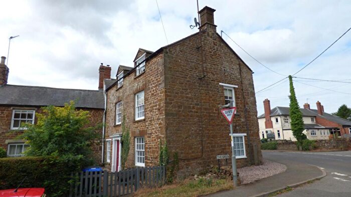 3 Bedroom House To Rent In The Green, Byfield, NN11