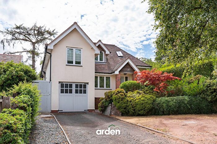 4 Bedroom Detached House For Sale In Cherry Hill Avenue, Barnt Green, B45