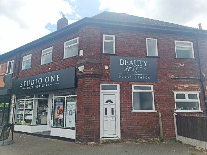 2 Bedroom Flat To Rent In Pershore Road, Stirchley, Birmingham, B30