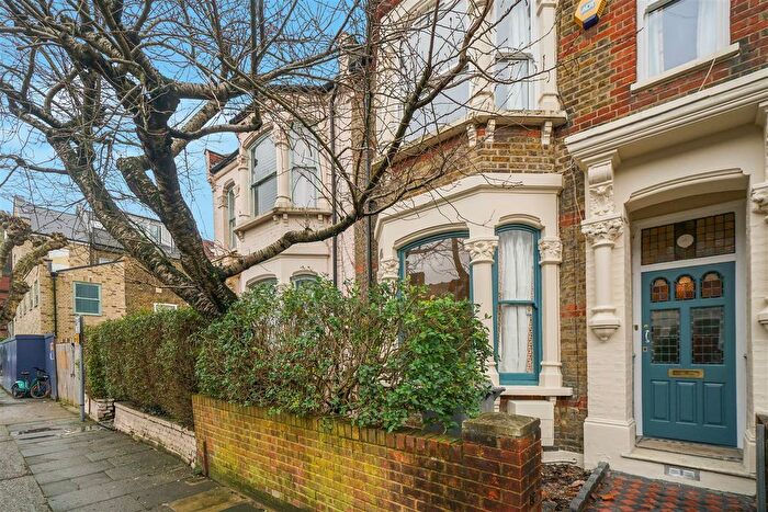 4 Bedroom Terraced House To Rent In Mostyn Gardens, Kensal Rise, London, NW10