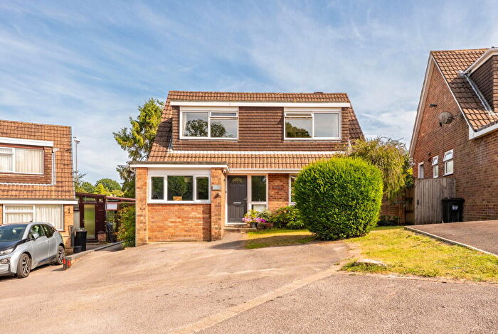 3 Bedroom Detached House For Sale In Badgers Walk, Dibden Purlieu, Southampton, SO45