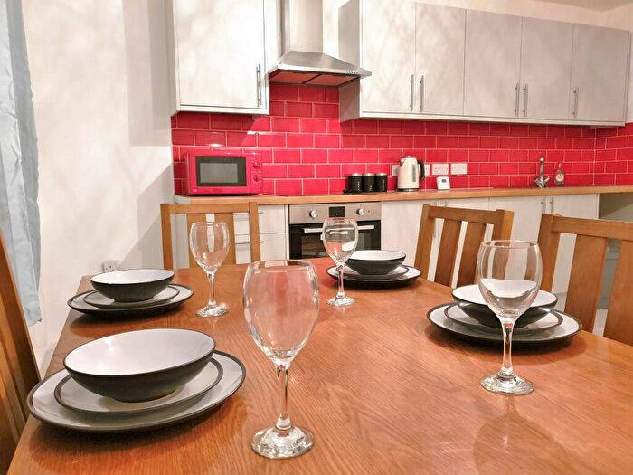 1 Bedroom Semi-Detached House To Rent In Southwood Road, Ramsgate, CT11