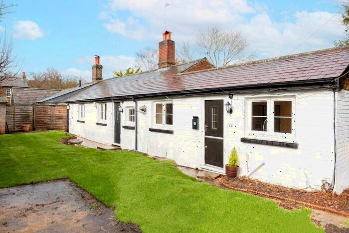 1 Bedroom Bungalow To Rent In Bracken Path, Epsom, Surrey, KT18