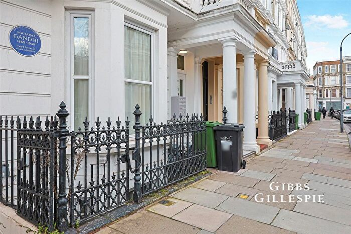 1 Bedroom Flat To Rent In Barons Court Road, London, W14