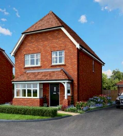 4 Bedroom Detached House To Rent In Thistle Way, Loxwood, Billingshurst, RH14