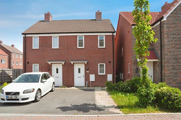 2 Bedroom Semi Detached House For Sale In Primula Road, Emersons Green, Bristol, BS16