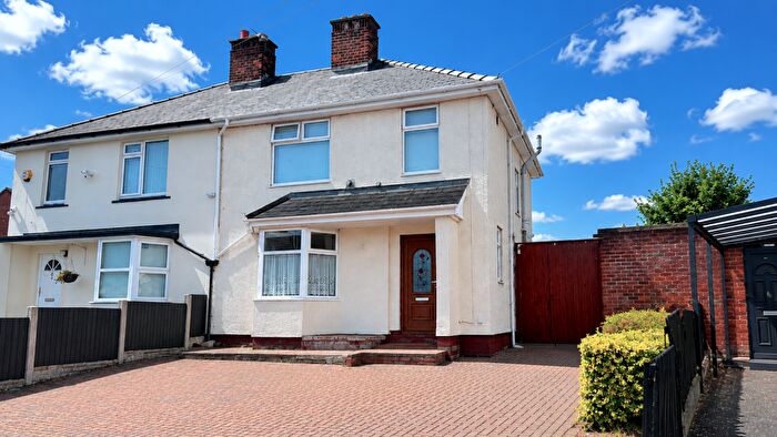 3 Bedroom Semi-Detached House For Sale In Chevrons Road, Shotton, Deeside, CH5