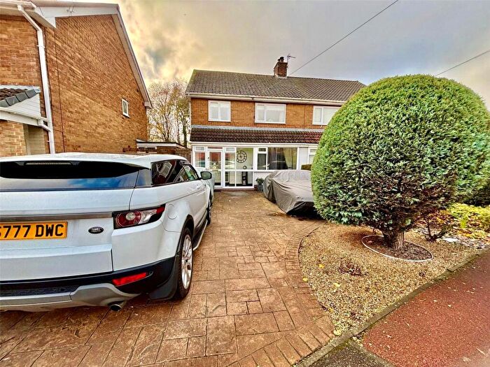 3 Bedroom Semi Detached House For Sale In Mill Terrace, Hetton Le Hole, DH5