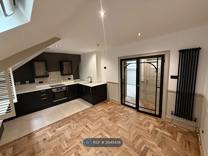 1 Bedroom Flat To Rent In Plasturton Gardens, Cardiff, CF11