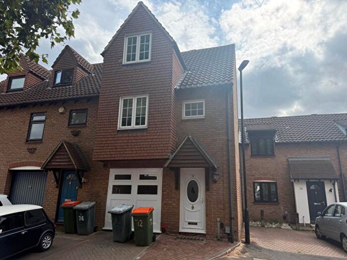 4 Bedroom End Of Terrace House To Rent In Fulmer Road, London, E16