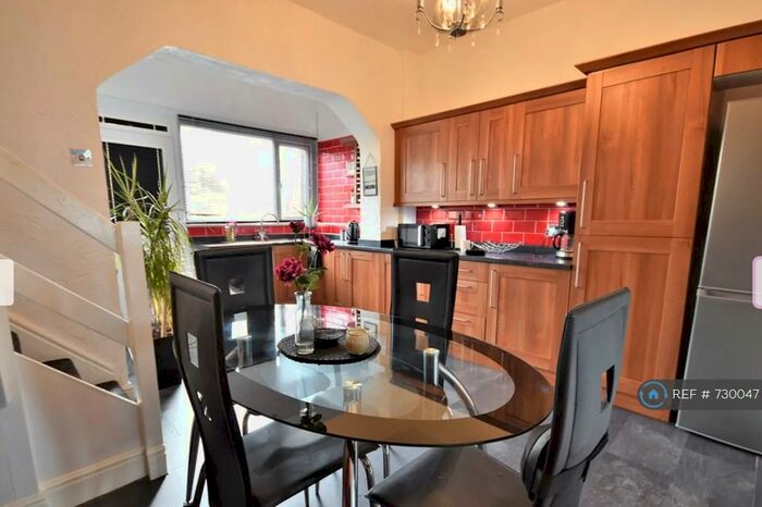 2 Bedroom Terraced House To Rent In Plesant View School Road, Blackpool, FY4