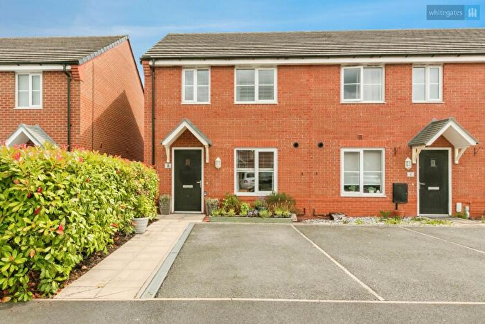 3 Bedroom End Of Terrace House For Sale In Stable Croft Close, Crewe, Cheshire East, CW1