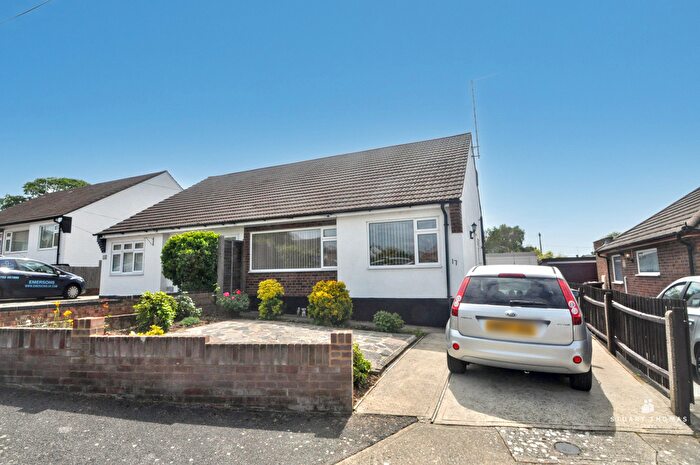 2 Bedroom Semi-Detached Bungalow For Sale In Tollgate, Daws Heath, SS7